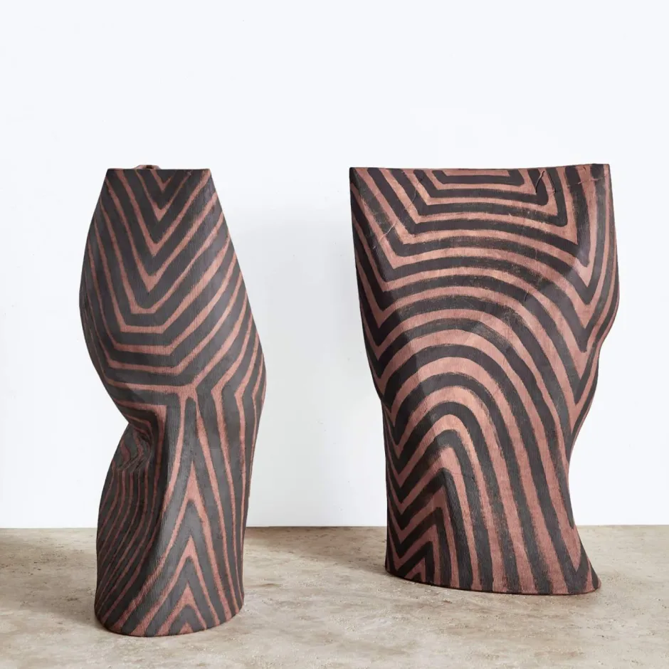 Vases<Kelly Wearstler baobab vessel ii TERRACOTTASLATE