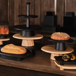 Dune Collection|Serveware<Kelly Wearstler dune cake stand EBONIZED