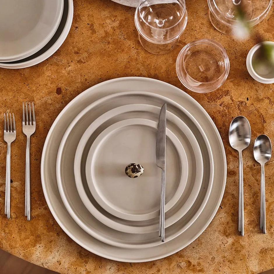Entertaining<Kelly Wearstler dune flatware, 24 pc set STAINLESSSTEEL