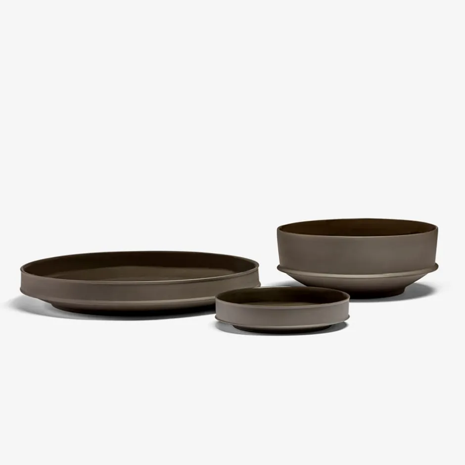 Dune Collection|Dinnerware<Kelly Wearstler dune raised bowl SLATE