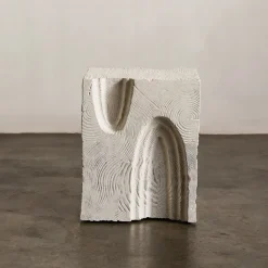 Side Tables<Kelly Wearstler echo stool WHITEGESSO
