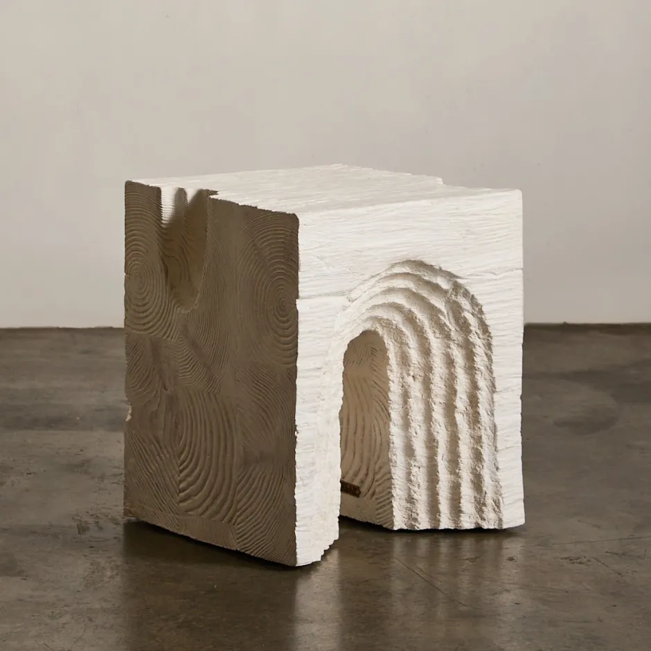Side Tables<Kelly Wearstler echo stool WHITEGESSO