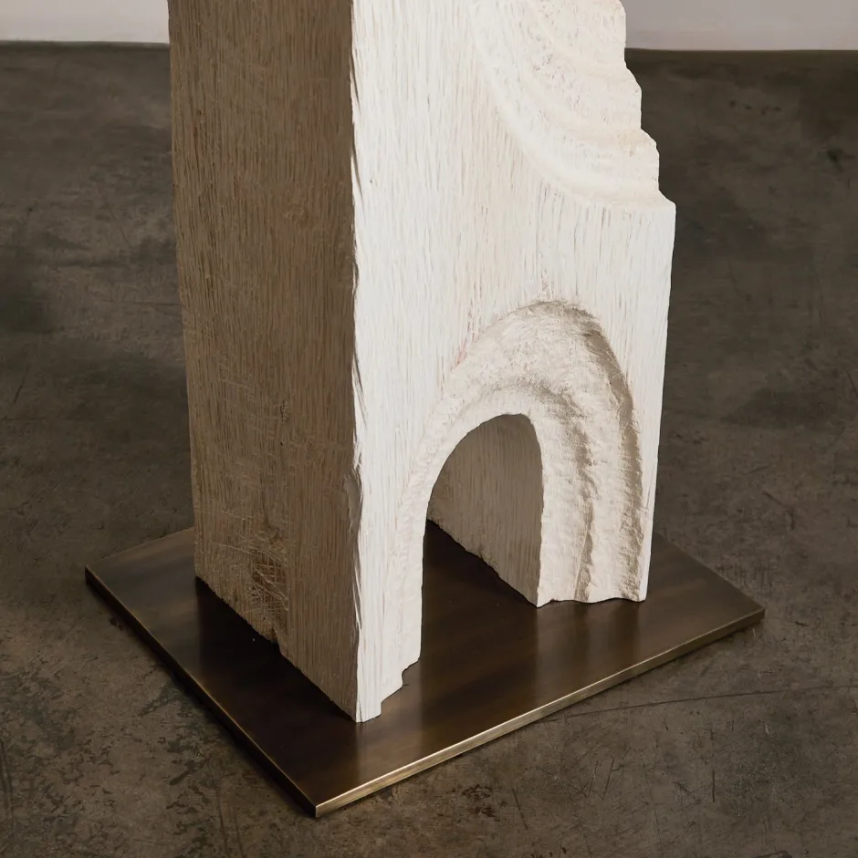 Art & Sculpture<Kelly Wearstler echo totem WHITEGESSO