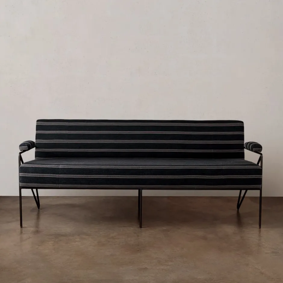 Sofas<Kelly Wearstler emmett settee - outdoor