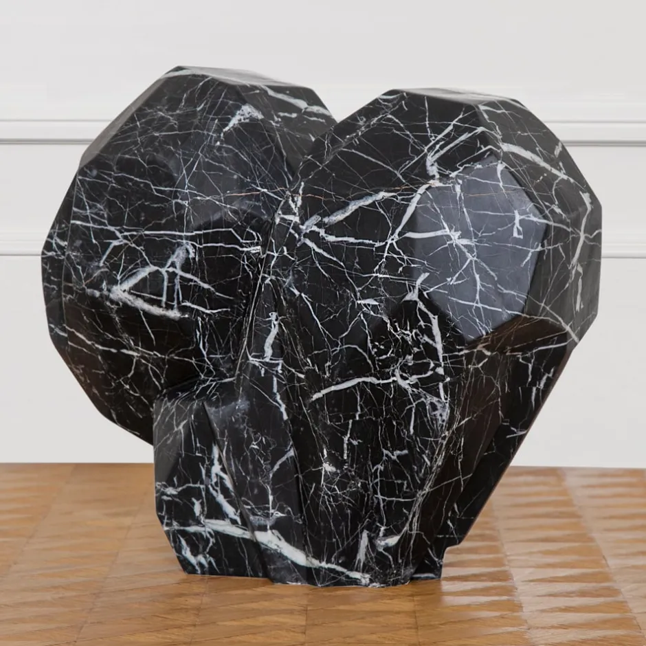 Objects<Kelly Wearstler fractured heart large NEROMARQUINA