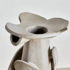 Entertaining|Vases<Kelly Wearstler large vessel FROSTEDFLAX