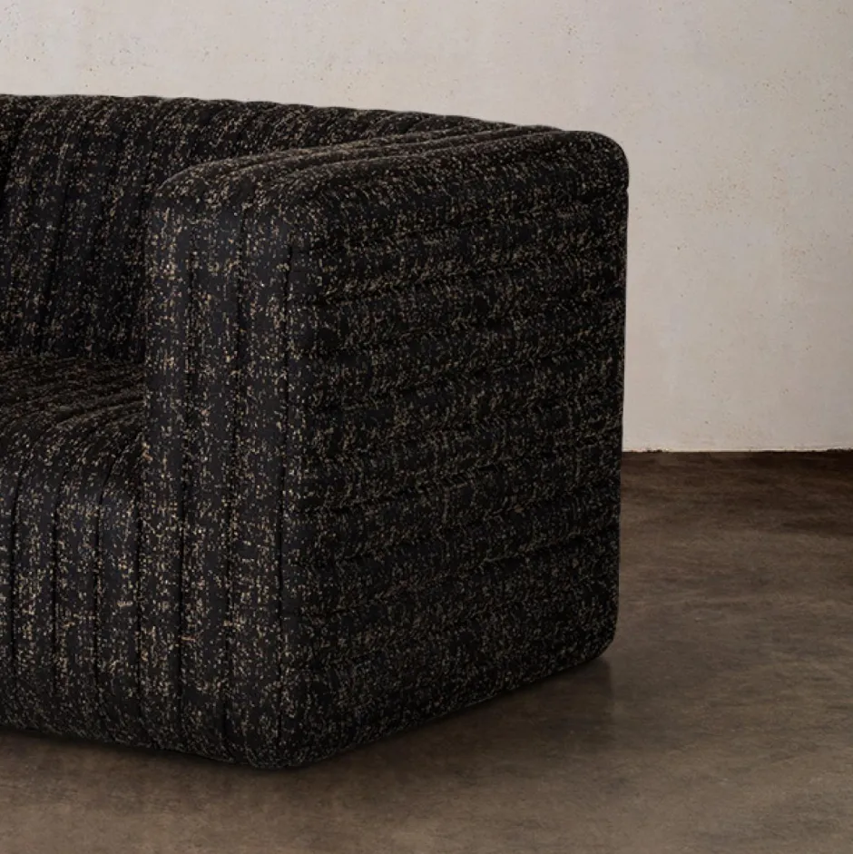 Sofas<Kelly Wearstler loma sofa