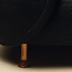 Sofas<Kelly Wearstler lucien sofa