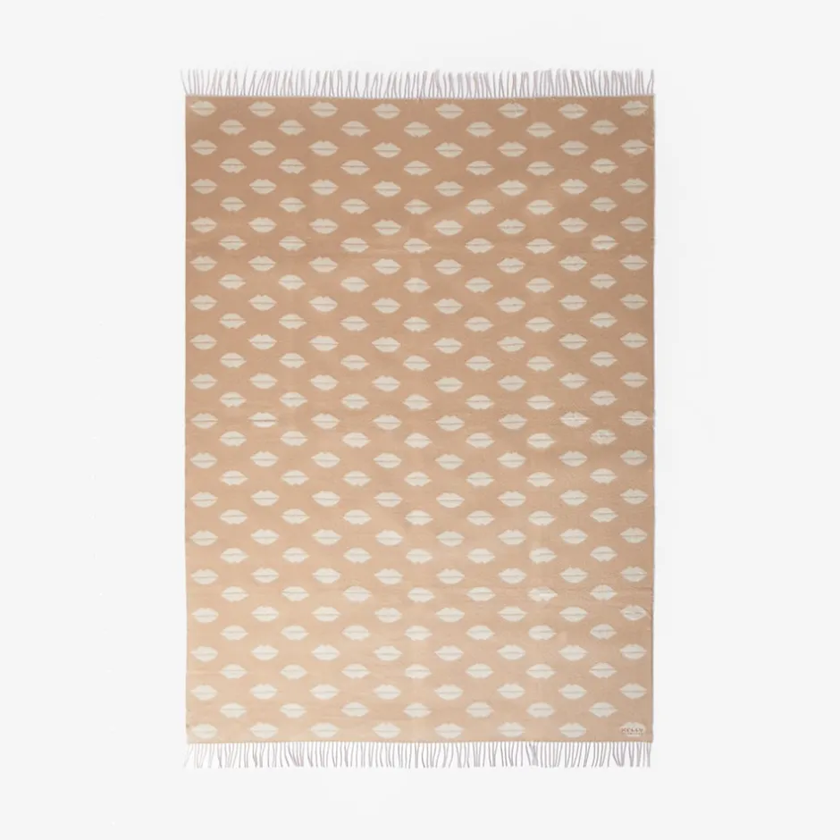 Throws<Kelly Wearstler luxe kisses throw OATMEAL/IVORY