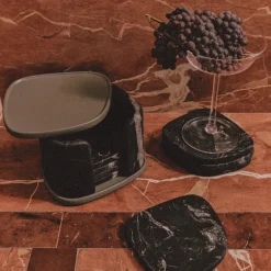 Barware<Kelly Wearstler maris marble coaster set NEROMARQUINA