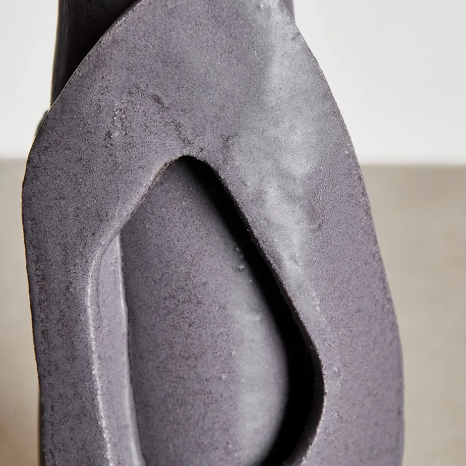 Entertaining|Vases<Kelly Wearstler medium vessel SMOKEYPLUM