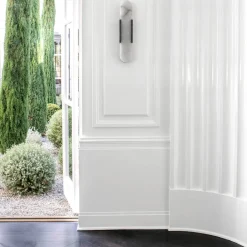 Wall<Kelly Wearstler melange elongated sconce BRASSW/ALABASTER