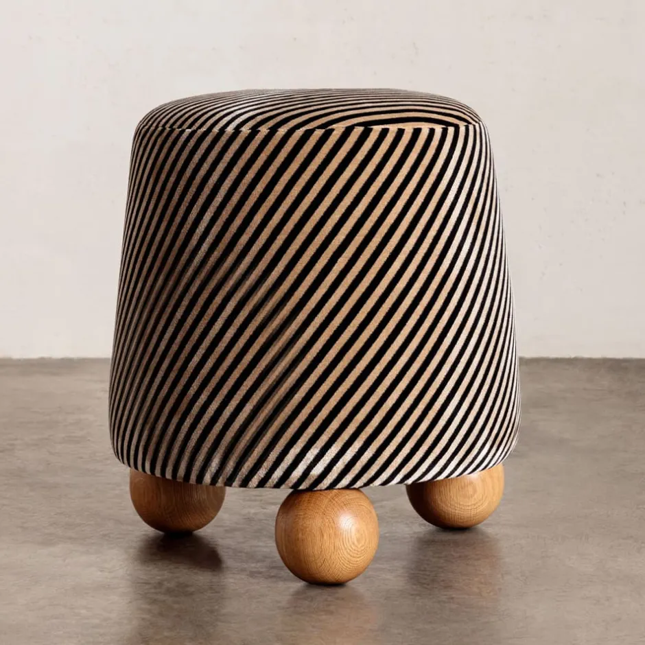 Ottomans & Stools<Kelly Wearstler morro ottoman