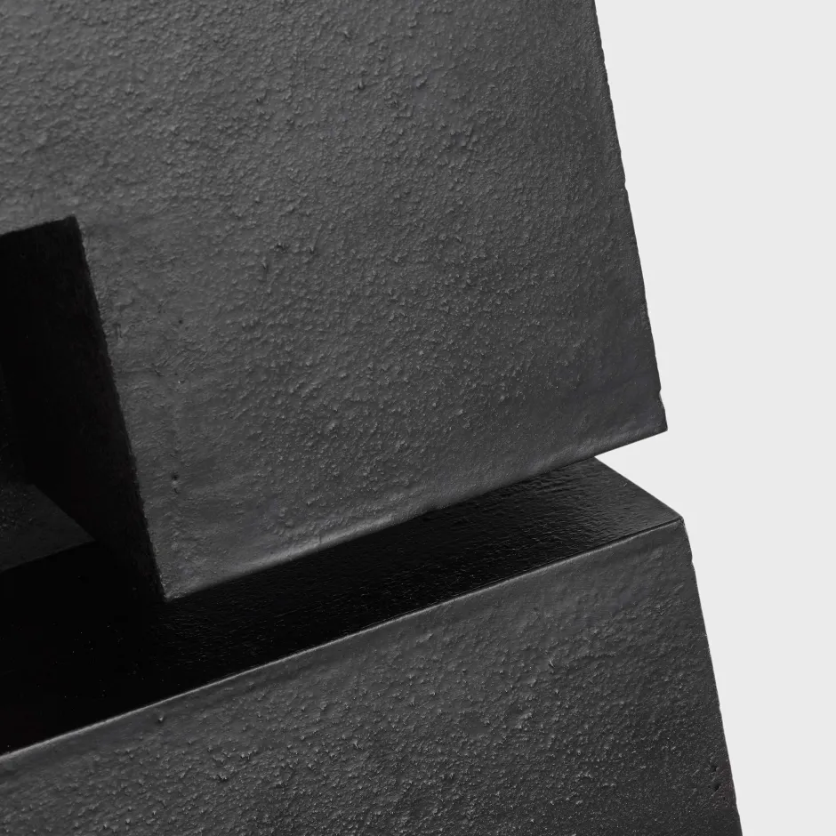 Table<Kelly Wearstler nucleo 14" accent lamp MUSEUMBLACKWITHLINENSHADE