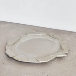 Platters & Trays<Kelly Wearstler platter FROSTEDFLAX