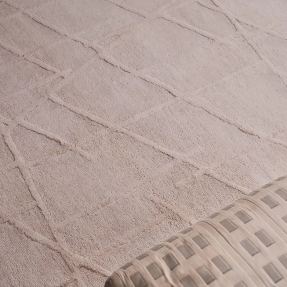 Crescendo Collection<Kelly Wearstler riven ALABASTER