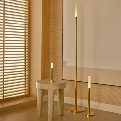 Table<Kelly Wearstler rousseau 20" table lamp ANTIQUE-BURNISHEDBRASSWITHETCHEDCRYSTAL