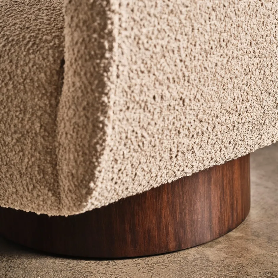 Lounge Chairs<Kelly Wearstler sonara swivel chair