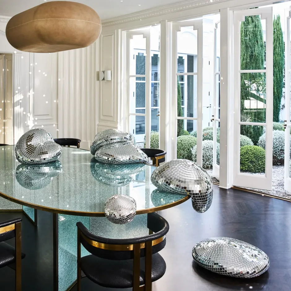 Art & Sculpture<Kelly Wearstler sunset people SILVER