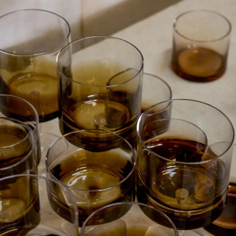 Zuma Collection|Drinkware<Kelly Wearstler zuma shot glass, set of 4 STAINEDAMBER